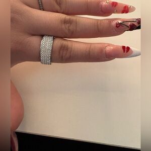 Elegant Silver Band Ring